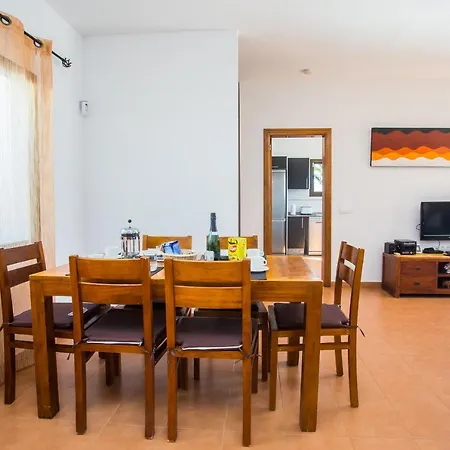 Witha - Villas Blancas * Playa Blanca (Lanzarote)
