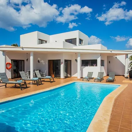 Villa Witha - Villas Blancas