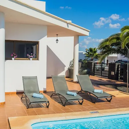 Villa Witha - Villas Blancas